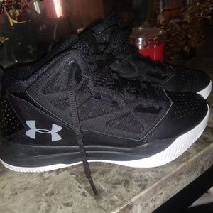 Under Armour Basketball shoes